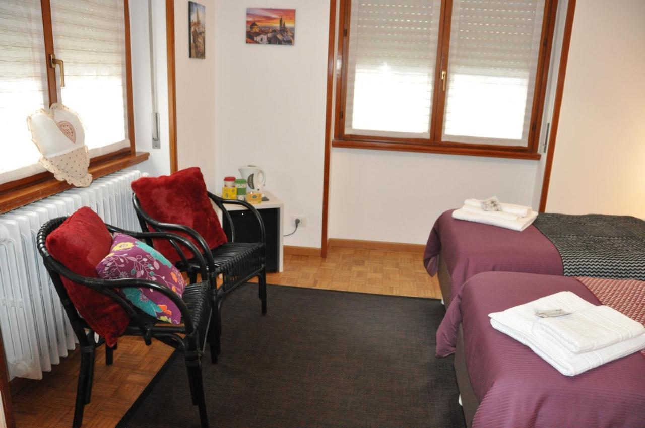 CityWalls Guest House Bergamo Esterno foto